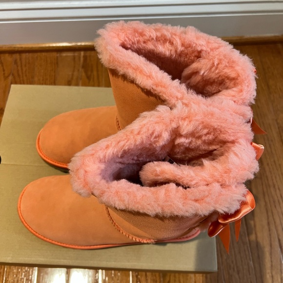 Ugg Bailey Bow Satin Boots - Picture 4 of 9